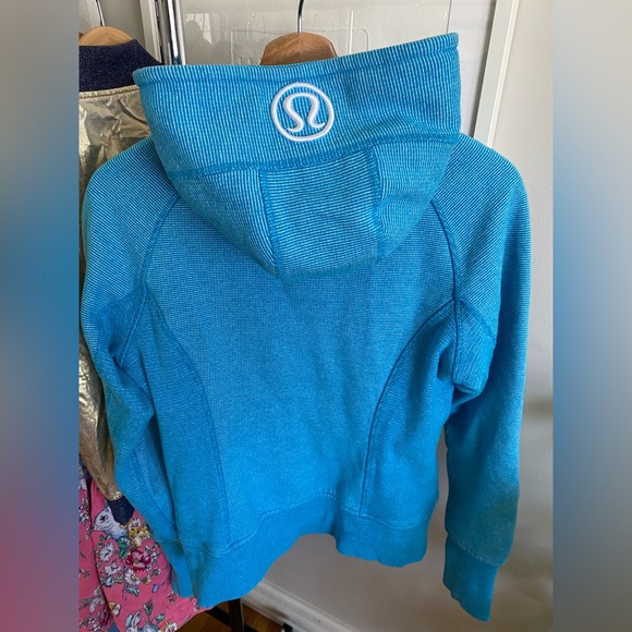 Lululemon scuba hoodie with light stripe size 6 women’s - Picture 4 of 4